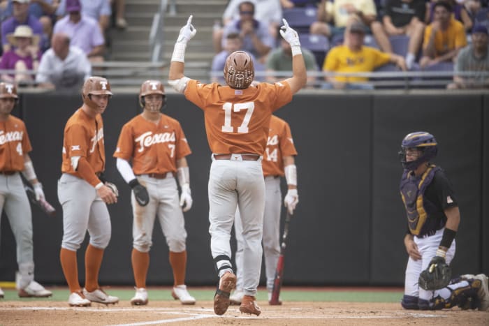 Super Regional: ECU baseball beats Texas, 13-7, in 1st game