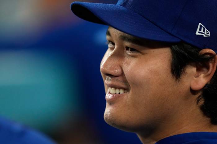 Shohei Ohtani returns to the Dodgers after injury and gets a hit in his first at-bat
