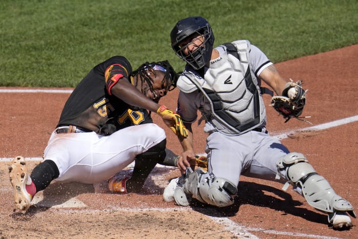 Pirates: Newly promoted Cruz, Madris spark Pirates, rout Cubs 12-1