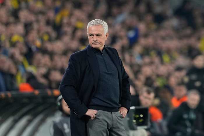 Fenerbahce Dismisses Coach Mourinho After Champions League Exit