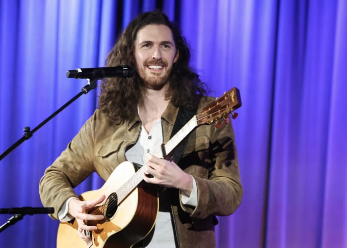 Hozier adds San Antonio stop on popular ‘Unreal Unearth Tour’