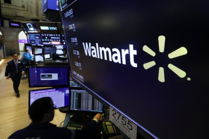 Walmart attracts more shoppers seeking to cut spending in Q3, but