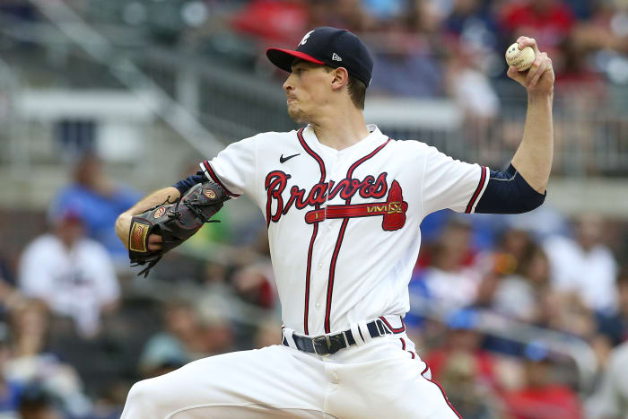 Atlanta, USA. 05th Nov, 2021. Pitcher Max Fried addresses fans at