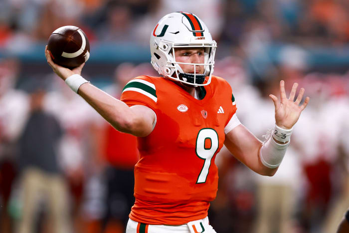 Van Dyke has 4 TD passes, Miami tops No. 18 NC State 31-30