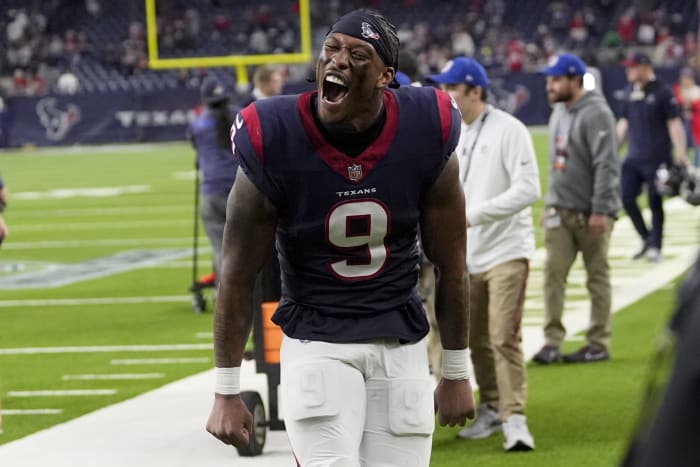 Source: Texans signing veteran tight end Brevin Jordan to one-year deal for 2026