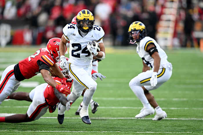 Michigan football extends its all-time series streak to 9 consecutive in blowout victory vs. Maryland