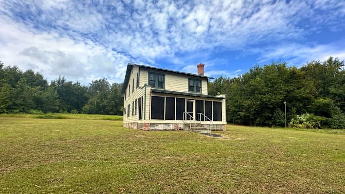 Longest FBI shootout ever breaks out at this notorious Florida home