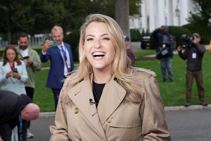 White House TV pool is back in operation after a dayslong ban of news outlets from grounds