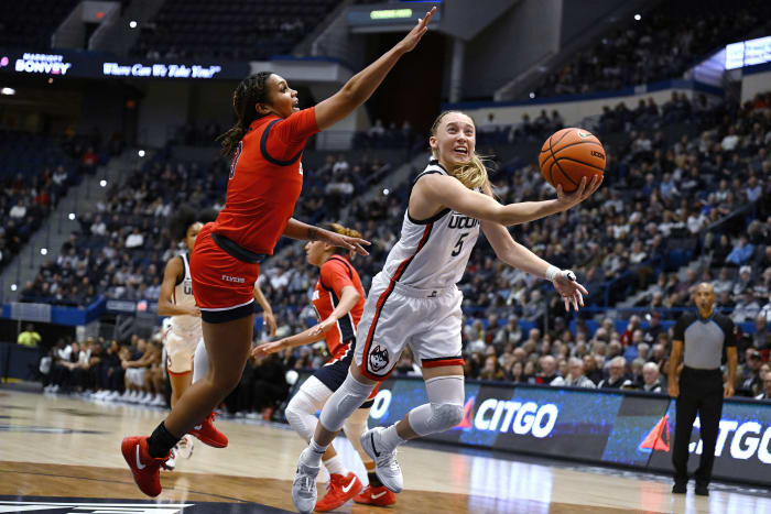 Watch: Dayton upsets No. 4 Kansas on wild buzzer beater