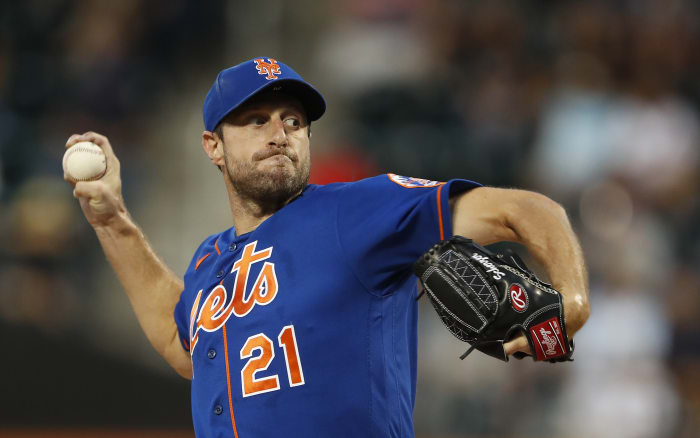 Brett Gardner hits go-ahead home run off of Jacob deGrom to lift