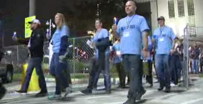 Executives to spend the night outside in downtown Houston to raise awareness of youth homelessness - Vimarsana News