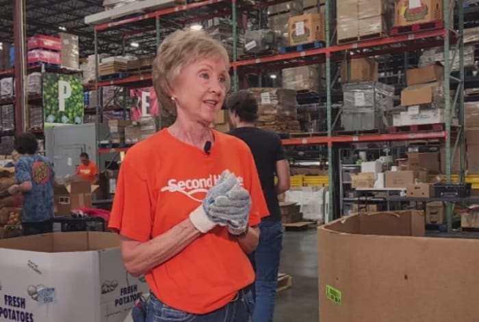 ‘It does your heart good:’ Local woman loves volunteering at food bank to fight food insecurity
