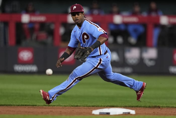 Marlins – Cardinals: Jean Segura draws in the dirt after bad ump call