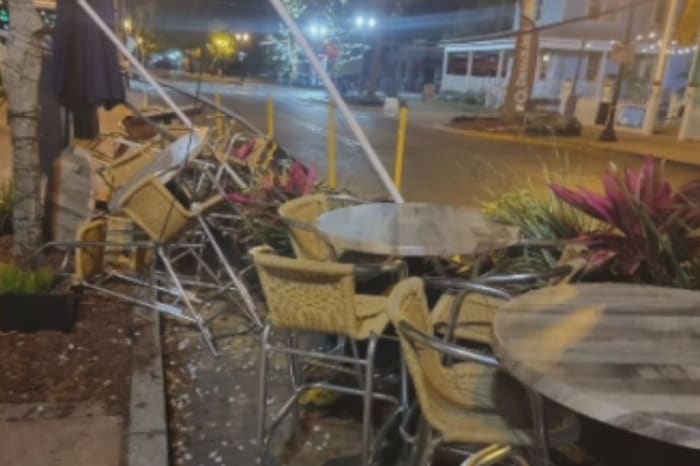 Thornton Park restaurant outdoor seating area destroyed in vehicle crash