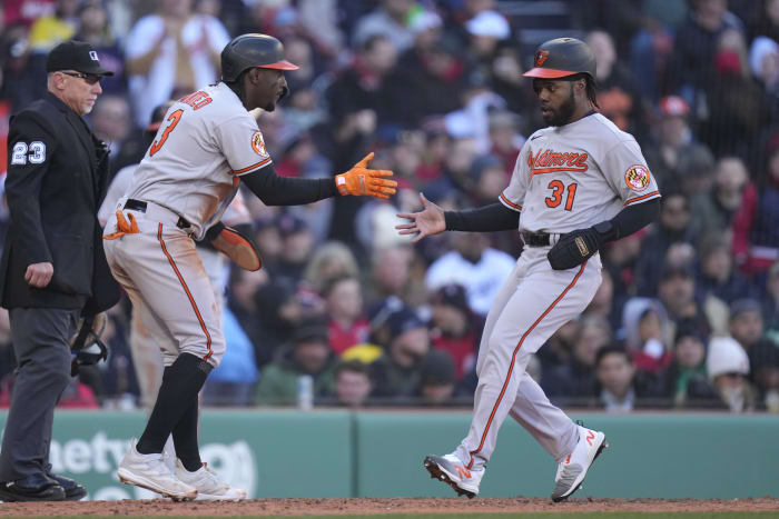 Frazier, Mateo help Baltimore Orioles rally for 6-3 win against Chicago  Cubs