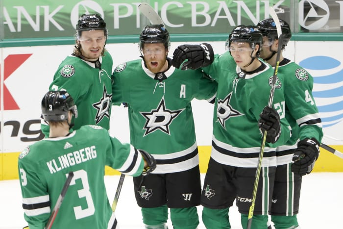 Watch: Stars' Jason Robertson scores for Central Division in 2023 NHL All-Star  game