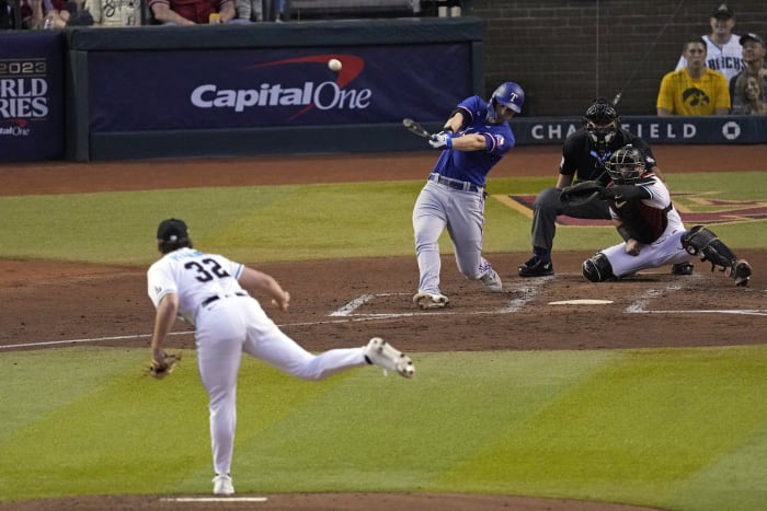 Perdomo's bat, stellar defense lift D-backs over Rockies 6-5