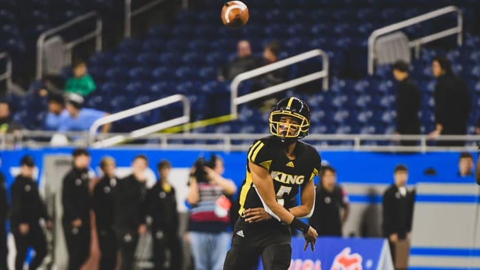 Detroit’s Dante Moore wins Michigan AP D3-4 Player of Year Detroit’s Dante Moore wins Michigan AP D3-4 Player of Year