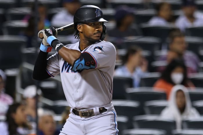 Lewis Brinson's slam propels Marlins past Mets