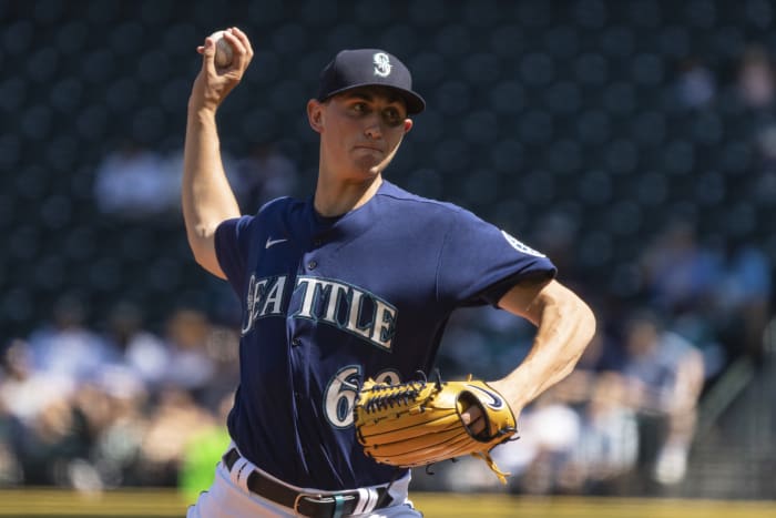 Benches clear in 9th, Servais tossed as Mariners beat Astros