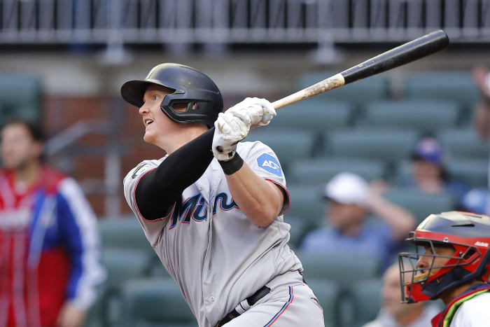 Raleigh homers twice, Mariners down sluggish Guardians 6-1