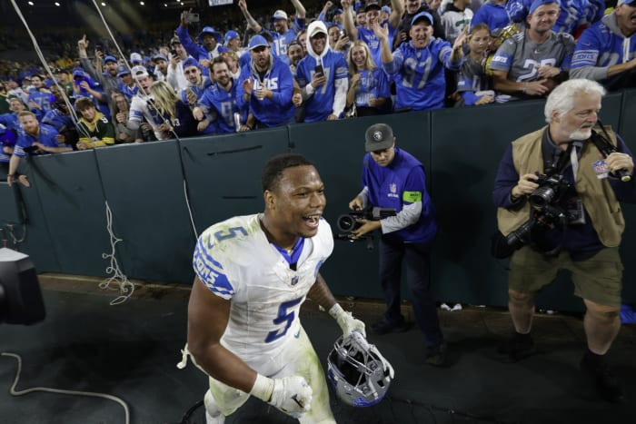 Matthew Stafford humbled by Lions fans wearing his jersey to Rams game  Sunday