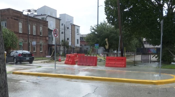Residents near downtown area experiencing low water pressure due to water main break