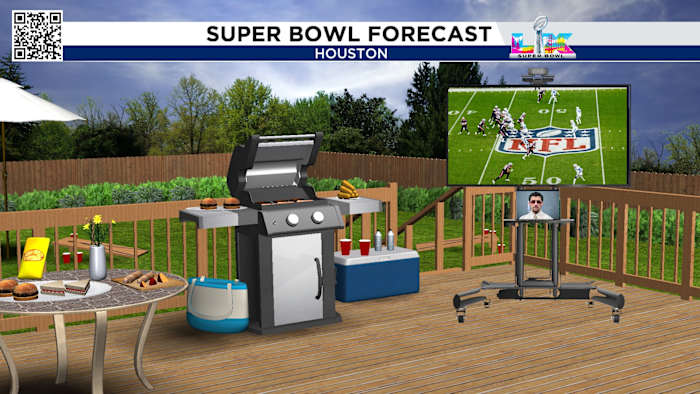 Fog lingers in Houston ahead of Super Bowl Parties.