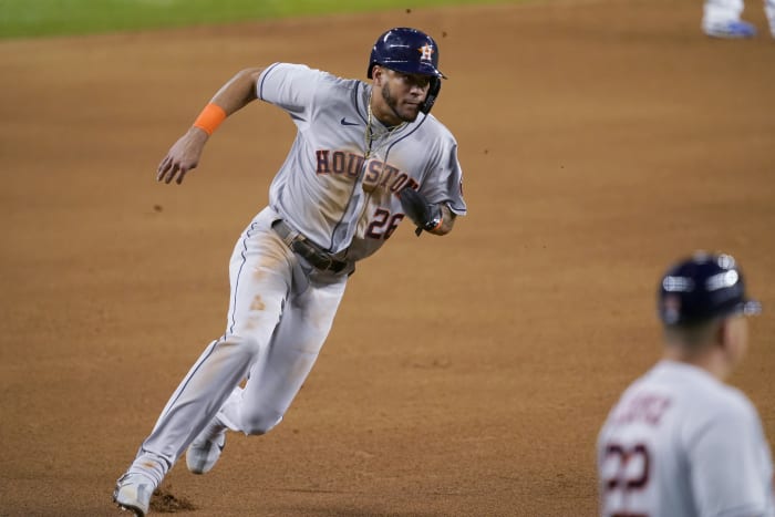 Marwin Gonzalez welcomes baby after big night