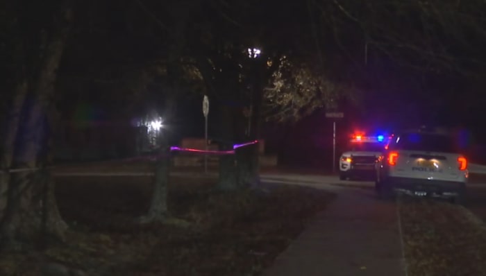 3 JSO officers shoot, kill man wielding knife in Dinsmore area after domestic disturbance call, police say