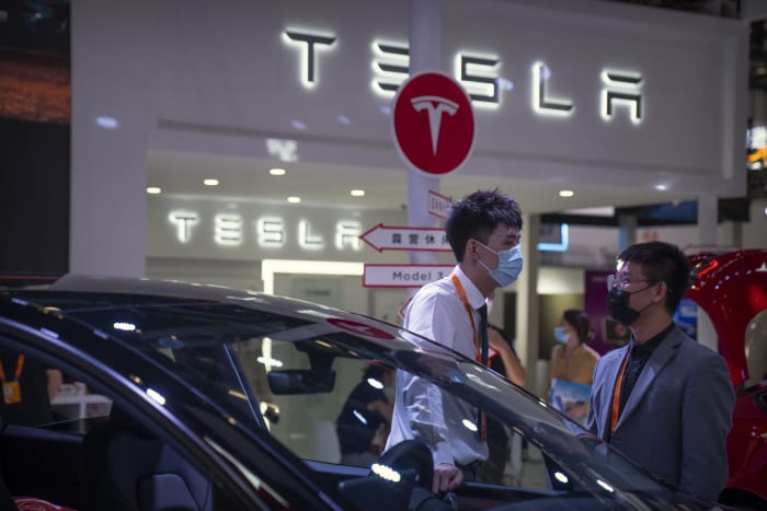 Reports: Tesla factory where worker died had safety weakness