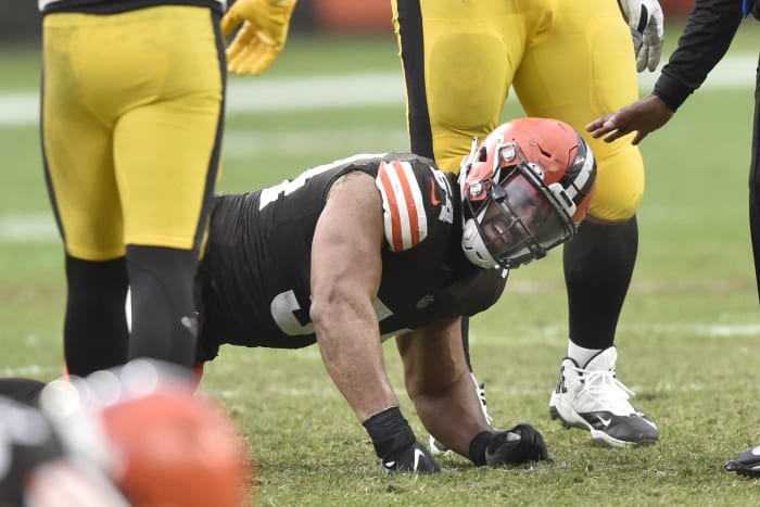 Jets DE Carl Lawson suffers season-ending ruptured Achilles during joint  practice with Packers 