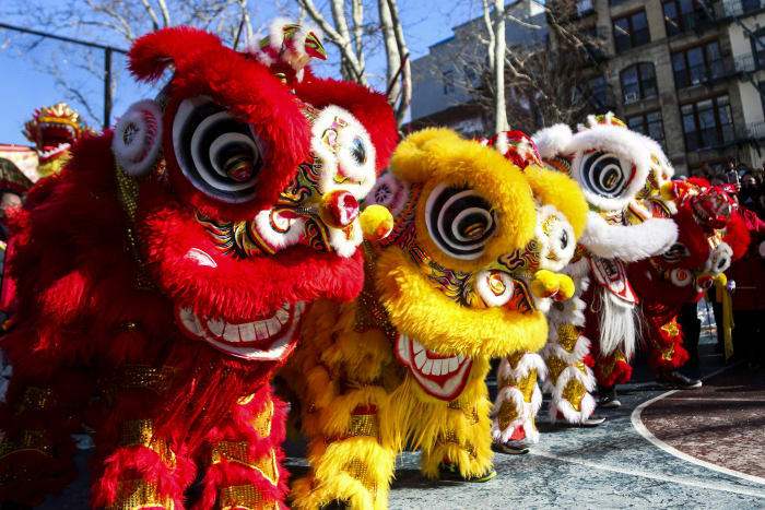 12 Chinese New Year of the Rabbit 2023 Lion Dance Red Envelopes