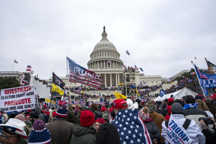 Illinois election board to consider whether to boot Trump from ballot over insurrection amendment