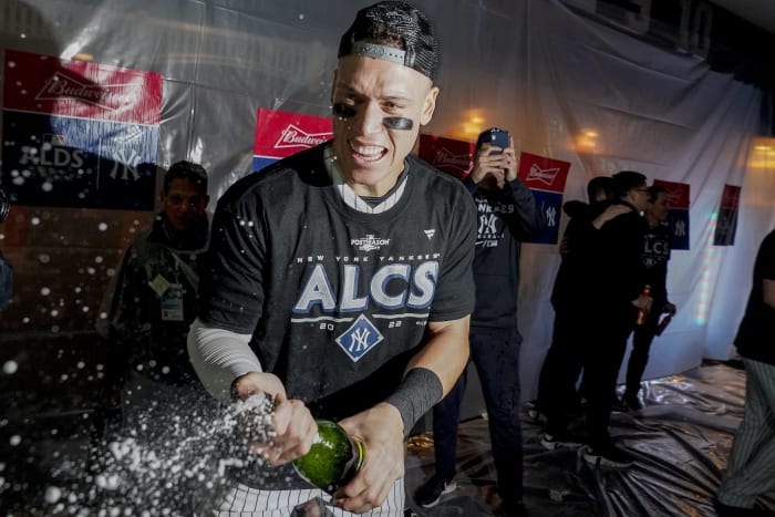 Greinke T-Shirt revealed, walk-off dramatics