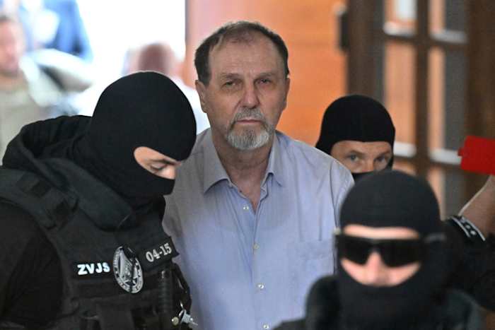 A court in Slovakia sentences the man in the attempted assassination of prime minister to 21 years