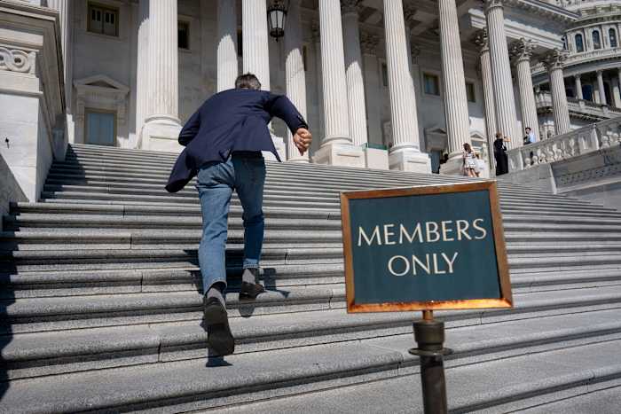 Image linked from the original feed: How to run for reelection in a messy Congress? It's not easy