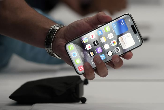 How To Tech: Why it's important to turn on Apple's new Stolen Device Protection