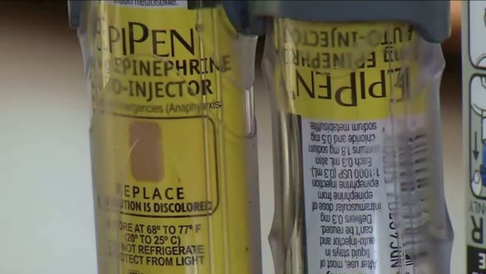 Florida bill on EpiPen training for after-school staff may have stalled in Legislature