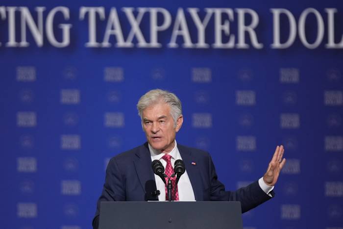 clickondetroit.com - Ali Swenson - Trump administration says it's deferring $1B in Medicaid payments to California and Minnesota