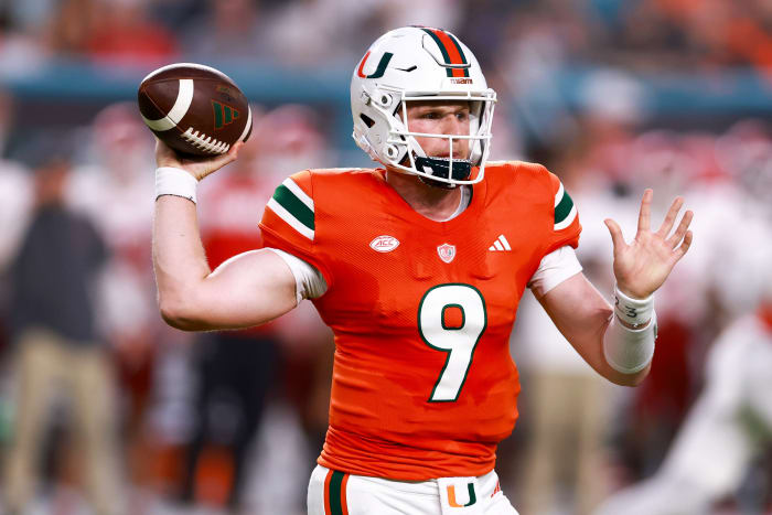 Kamren Kinchens has learned lessons from Miami football legends