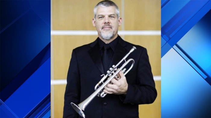 South Florida musicians mourn sudden death of beloved FIU band leader - Vimarsana News