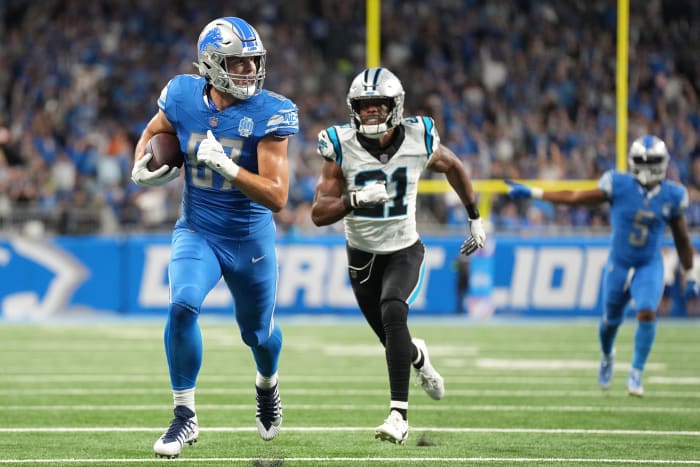 NFC North Round-Up: Lions Stun the Champs, Vikings Disappoint, Packers  Demolish Bears