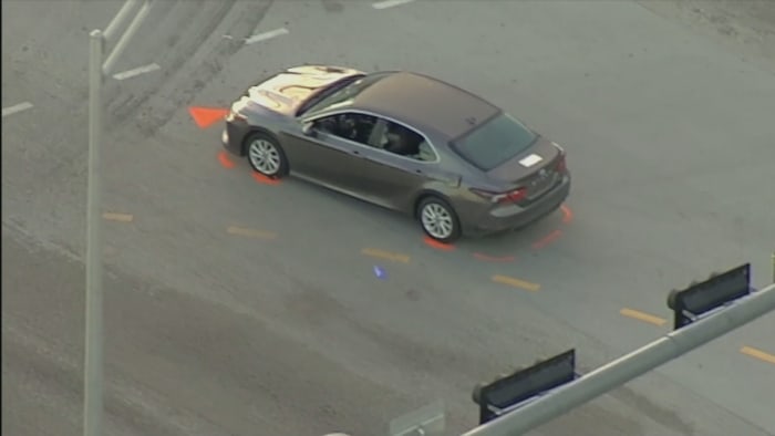 Man injured in shooting at southwest Miami-Dade intersection