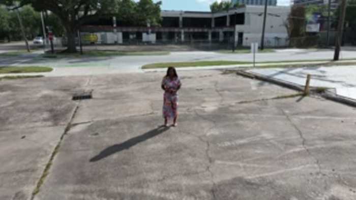 Houston quietly paused its blight cleanup program. People in Midtown are paying the price