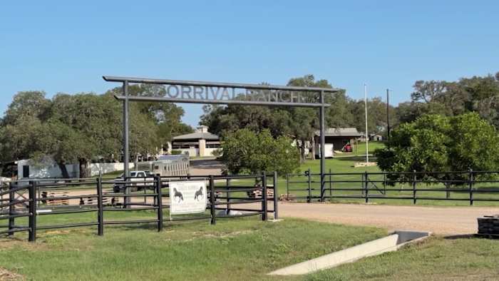 <a href="https://www.ksat.com/news/local/2026/07/23/boerne-horse-ranch-seeks-volunteers-after-flood-causes-up-to-1-million-in-damage/" target="_blank">Boerne horse ranch seeks volunteers after flood causes up to $1 million in damage</a>