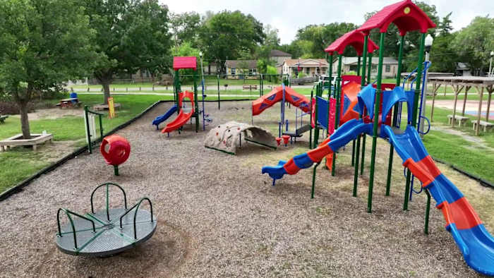 <a href="https://www.ksat.com/news/local/2026/07/01/uvalde-parks-memorials-bring-healing-four-years-after-robb-elementary-shooting/" target="_blank">How 15 new parks help Uvalde heal four years after Robb Elementary School shooting</a>