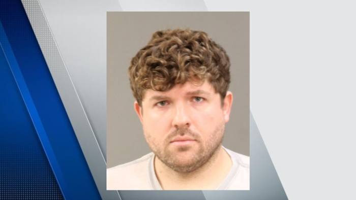 Warren teacher accused of possessing child pornography, drugs