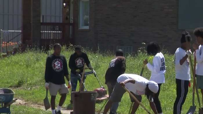 Detroit teens work to clean up Old Redford through summer jobs program