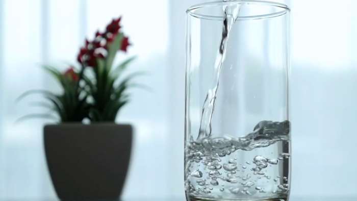 How much water should you be drinking each day? The goals to keep in mind